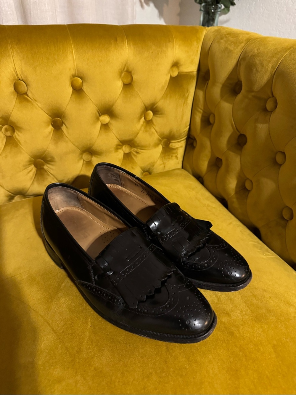 Black Leather Kiltie Tassel Slip-On Loafers